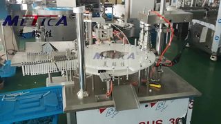 Efficienza dell'avvitatore automatico del tappo della siringa