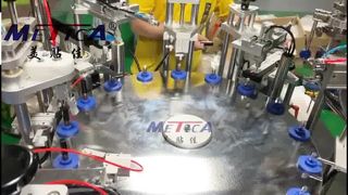 Tappatrice automatica per il riempimento di rossetti