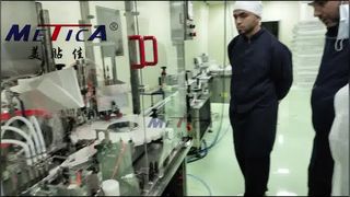 Linea di produzione automatizzata di spruzzatori nasali
